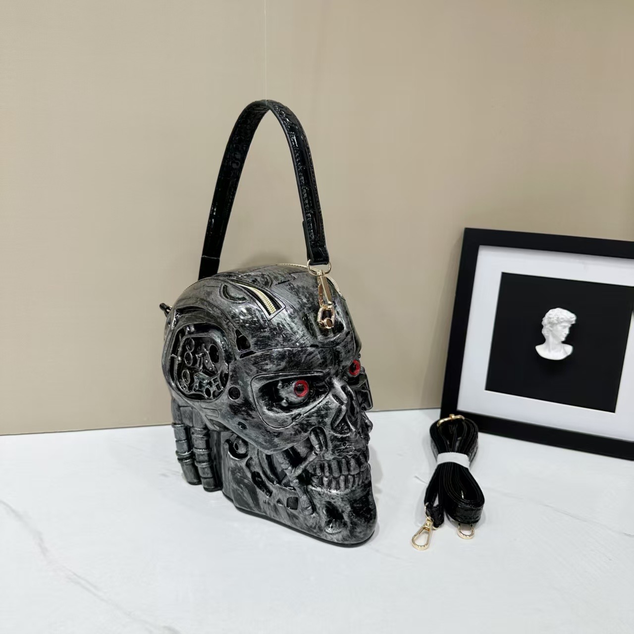 2528 SILVER