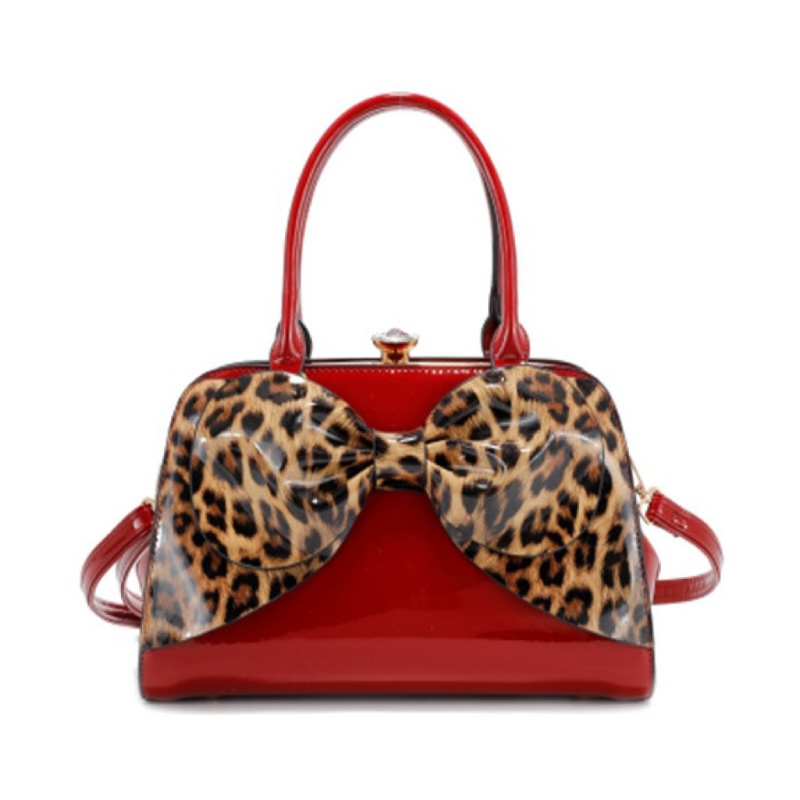 T3447 red